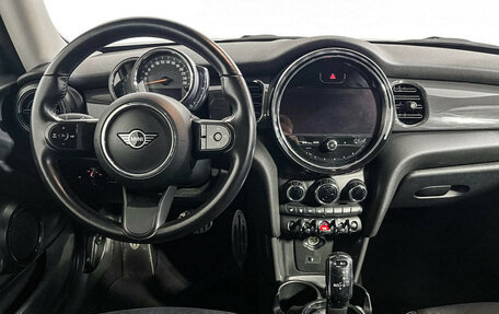 MINI Hatch, 2021 год, 2 490 000 рублей, 11 фотография