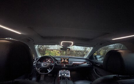 Audi A8, 2012 год, 1 800 000 рублей, 7 фотография