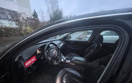 Audi A8, 2012 год, 1 800 000 рублей, 10 фотография