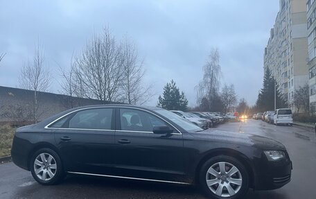 Audi A8, 2012 год, 1 800 000 рублей, 16 фотография