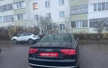 Audi A8, 2012 год, 1 800 000 рублей, 13 фотография