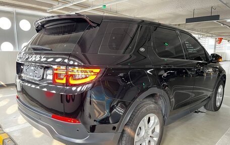 Land Rover Discovery Sport I рестайлинг, 2020 год, 2 600 000 рублей, 3 фотография