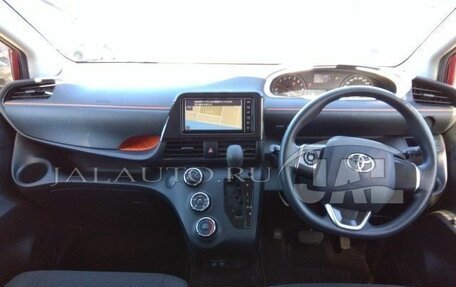 Toyota Sienta II, 2019 год, 1 490 000 рублей, 25 фотография