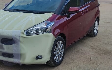 Toyota Sienta II, 2019 год, 1 490 000 рублей, 19 фотография
