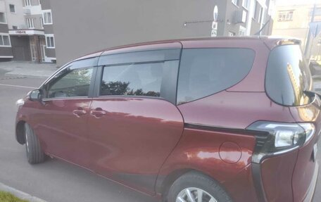 Toyota Sienta II, 2019 год, 1 490 000 рублей, 16 фотография