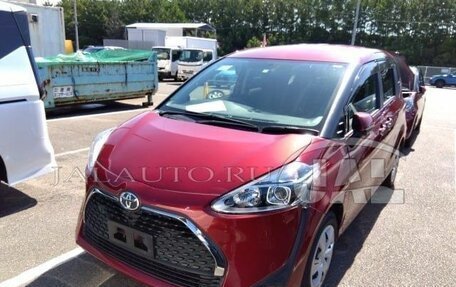 Toyota Sienta II, 2019 год, 1 490 000 рублей, 30 фотография