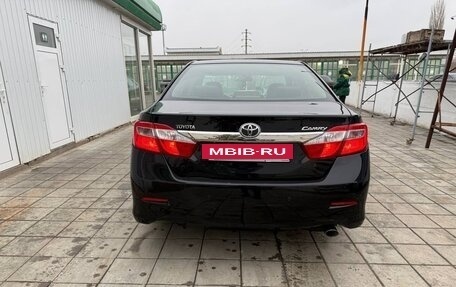 Toyota Camry, 2011 год, 1 830 000 рублей, 6 фотография