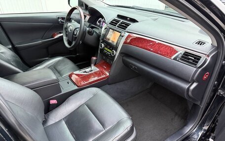 Toyota Camry, 2011 год, 1 830 000 рублей, 13 фотография