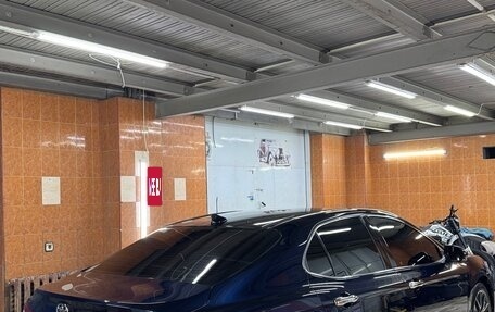 Toyota Camry, 2020 год, 2 250 000 рублей, 4 фотография