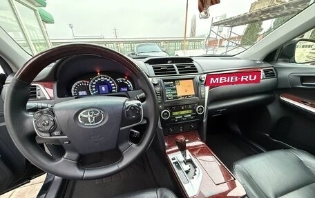 Toyota Camry, 2011 год, 1 830 000 рублей, 10 фотография