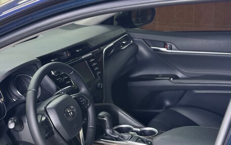 Toyota Camry, 2020 год, 2 250 000 рублей, 7 фотография