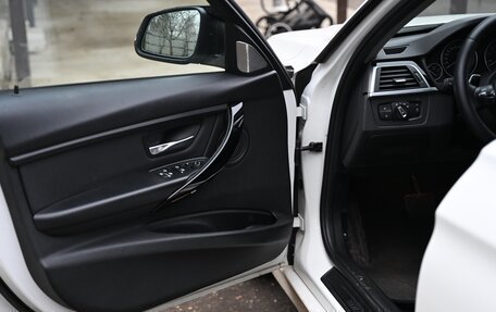 BMW 3 серия, 2015 год, 1 670 000 рублей, 10 фотография