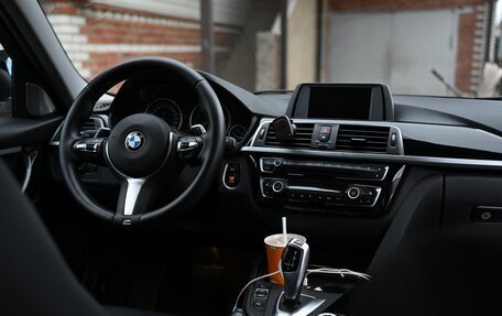 BMW 3 серия, 2015 год, 1 670 000 рублей, 14 фотография