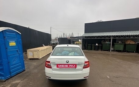 Skoda Octavia, 2017 год, 2 000 000 рублей, 2 фотография