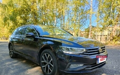 Volkswagen Passat B8 рестайлинг, 2021 год, 2 910 000 рублей, 3 фотография