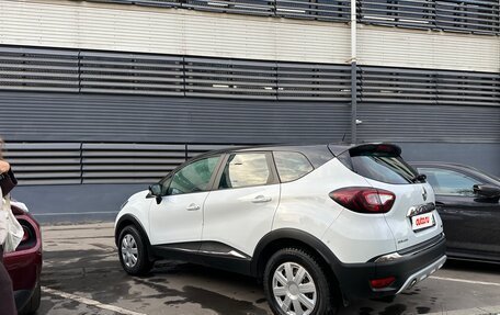 Renault Kaptur I рестайлинг, 2017 год, 1 400 000 рублей, 12 фотография
