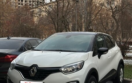 Renault Kaptur I рестайлинг, 2017 год, 1 400 000 рублей, 6 фотография