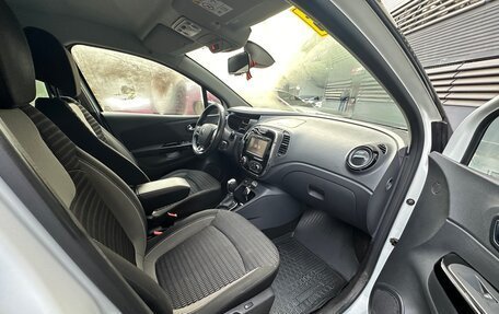 Renault Kaptur I рестайлинг, 2017 год, 1 400 000 рублей, 19 фотография