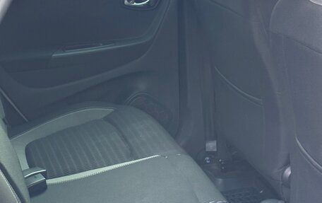 Renault Kaptur I рестайлинг, 2017 год, 1 400 000 рублей, 23 фотография