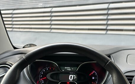 Renault Kaptur I рестайлинг, 2017 год, 1 400 000 рублей, 33 фотография