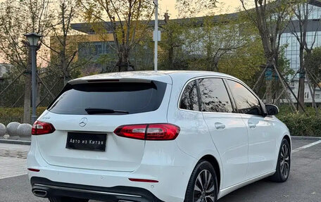 Mercedes-Benz B-Класс, 2022 год, 2 053 000 рублей, 7 фотография