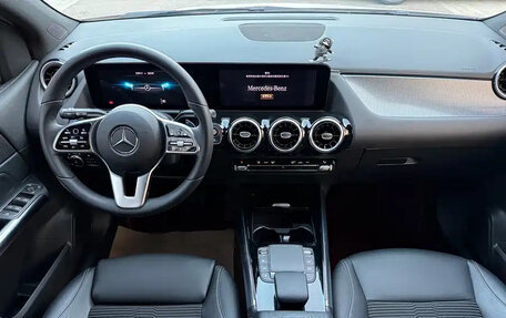 Mercedes-Benz B-Класс, 2022 год, 2 053 000 рублей, 15 фотография