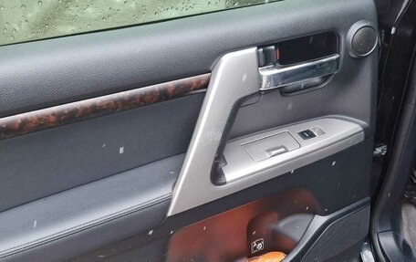 Toyota Land Cruiser 200, 2013 год, 3 200 000 рублей, 5 фотография