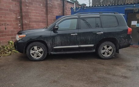 Toyota Land Cruiser 200, 2013 год, 3 200 000 рублей, 10 фотография