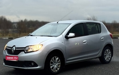 Renault Sandero II рестайлинг, 2015 год, 1 050 000 рублей, 1 фотография