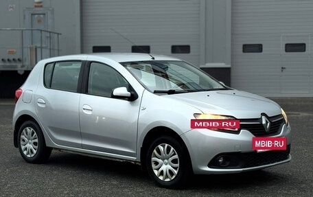 Renault Sandero II рестайлинг, 2015 год, 1 050 000 рублей, 4 фотография