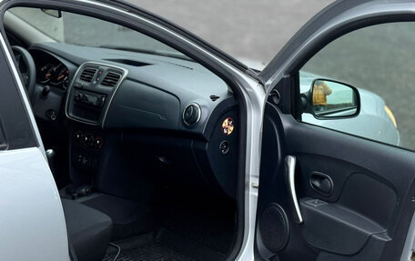 Renault Sandero II рестайлинг, 2015 год, 1 050 000 рублей, 12 фотография