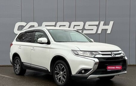 Mitsubishi Outlander III рестайлинг 3, 2018 год, 2 475 000 рублей, 1 фотография