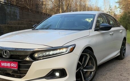 Honda Accord IX рестайлинг, 2020 год, 2 600 000 рублей, 1 фотография