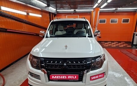 Mitsubishi Pajero IV, 2019 год, 5 200 000 рублей, 1 фотография