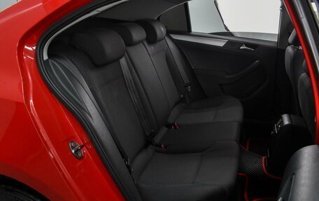 Volkswagen Jetta VI, 2011 год, 1 099 000 рублей, 7 фотография