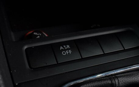 Volkswagen Jetta VI, 2011 год, 1 099 000 рублей, 16 фотография