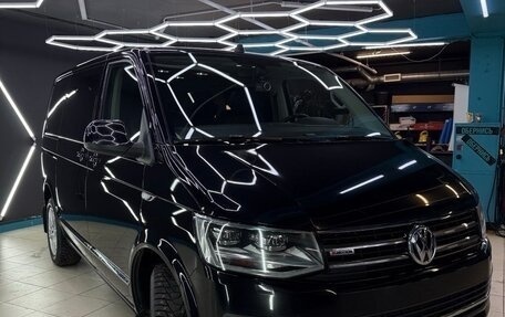 Volkswagen Caravelle T6 рестайлинг, 2019 год, 5 700 000 рублей, 2 фотография
