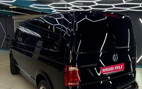 Volkswagen Caravelle T6 рестайлинг, 2019 год, 5 700 000 рублей, 9 фотография