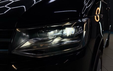 Volkswagen Caravelle T6 рестайлинг, 2019 год, 5 700 000 рублей, 13 фотография