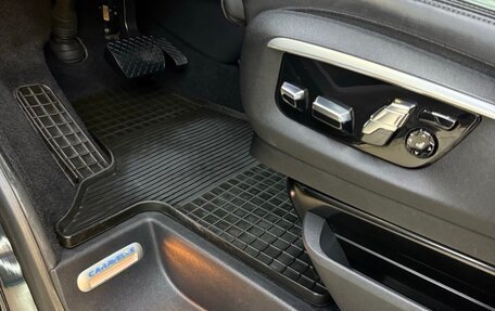 Volkswagen Caravelle T6 рестайлинг, 2019 год, 5 700 000 рублей, 21 фотография