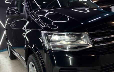 Volkswagen Caravelle T6 рестайлинг, 2019 год, 5 700 000 рублей, 12 фотография