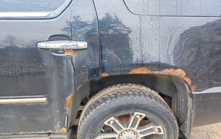 Cadillac Escalade III, 2007 год, 700 000 рублей, 9 фотография