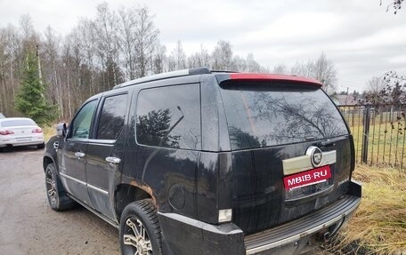 Cadillac Escalade III, 2007 год, 700 000 рублей, 5 фотография