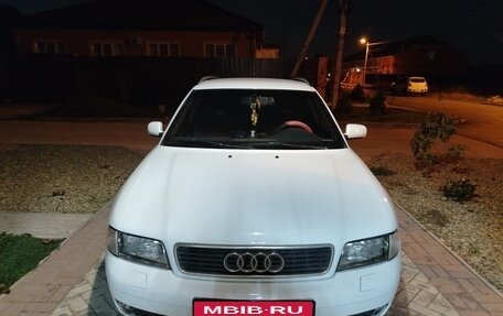 Audi A4, 1998 год, 500 000 рублей, 2 фотография
