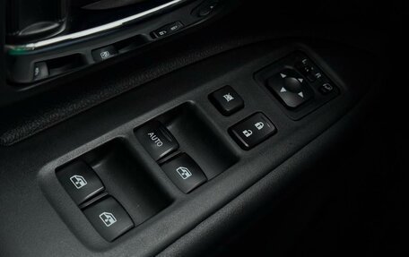 Mitsubishi Outlander III рестайлинг 3, 2018 год, 2 475 000 рублей, 13 фотография