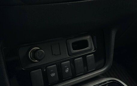 Mitsubishi Outlander III рестайлинг 3, 2018 год, 2 475 000 рублей, 23 фотография