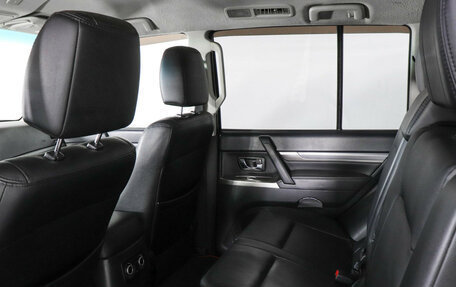 Mitsubishi Pajero IV, 2013 год, 1 859 000 рублей, 8 фотография