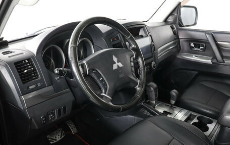 Mitsubishi Pajero IV, 2013 год, 1 859 000 рублей, 5 фотография