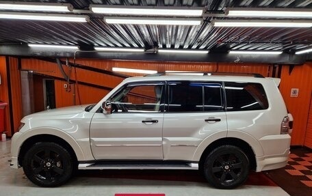Mitsubishi Pajero IV, 2019 год, 5 200 000 рублей, 3 фотография