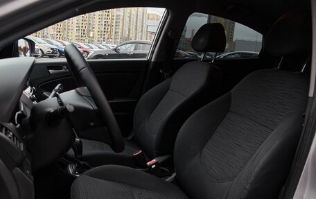 Hyundai Solaris II рестайлинг, 2014 год, 865 000 рублей, 11 фотография